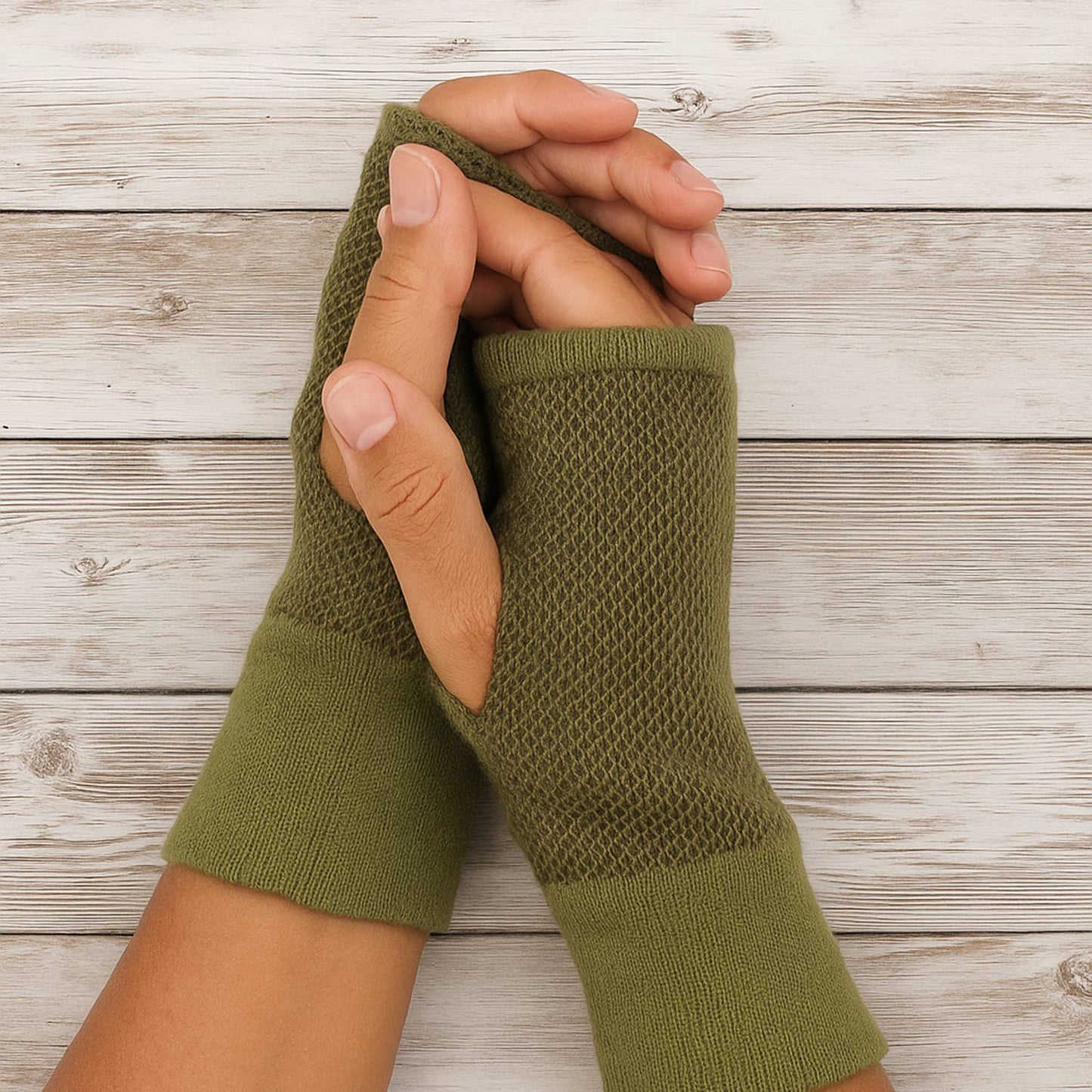 Alpaca Gloves - Trigo - Fern