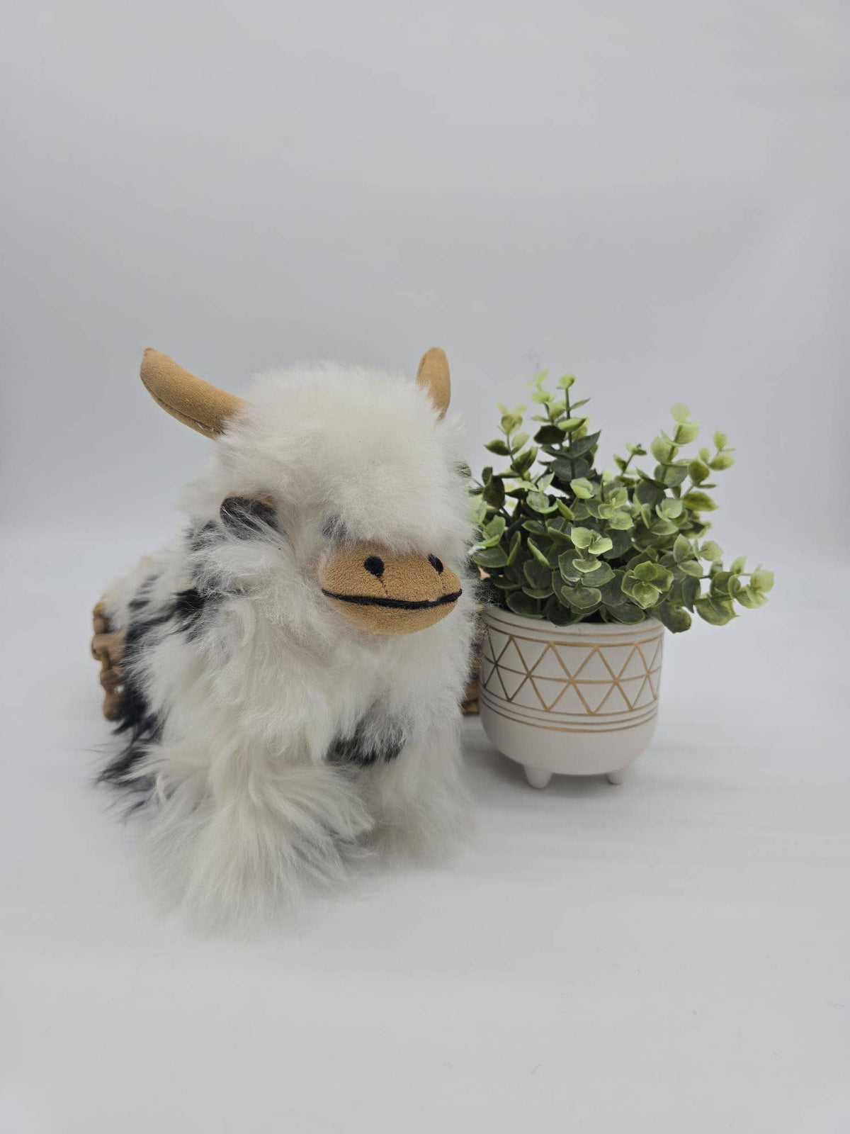 Highland Cow 8" | Alpaca Stuffed Animal | Handmade **Updated