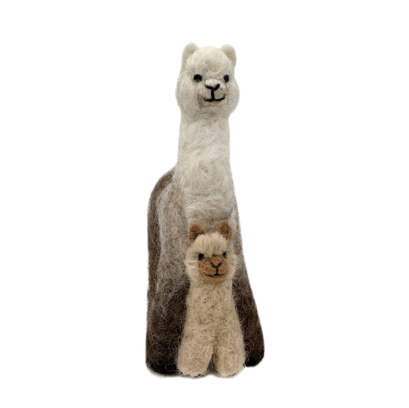 Mama Alpaca & Cria